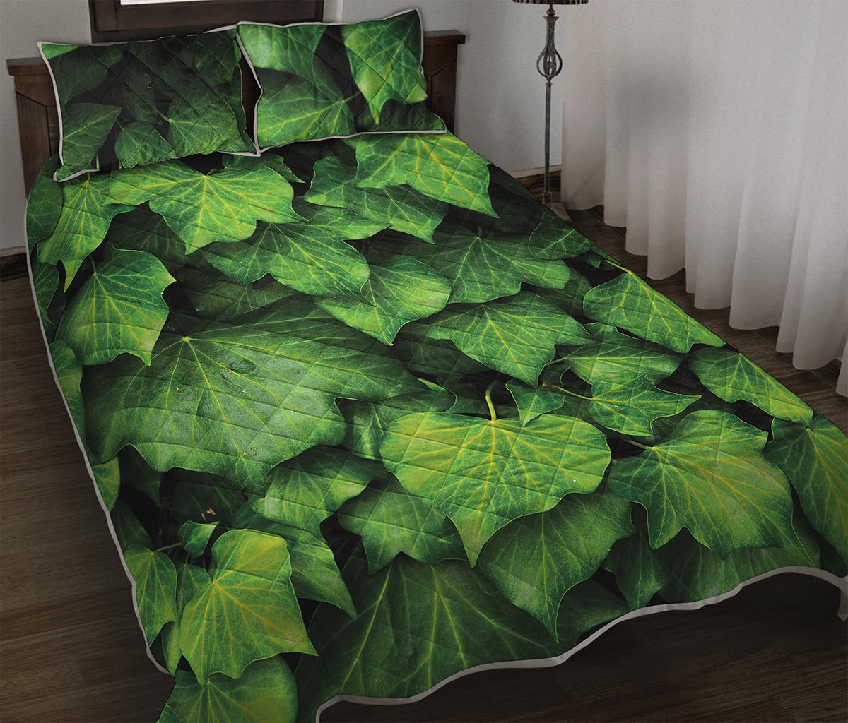 Green Ivy Leaf Print Quilt Bed Set