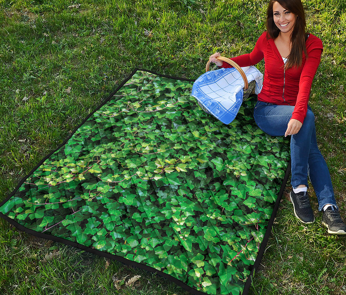 Green Ivy Wall Print Quilt