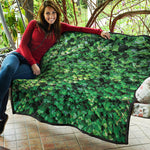 Green Ivy Wall Print Quilt