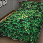 Green Ivy Wall Print Quilt Bed Set