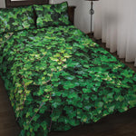 Green Ivy Wall Print Quilt Bed Set