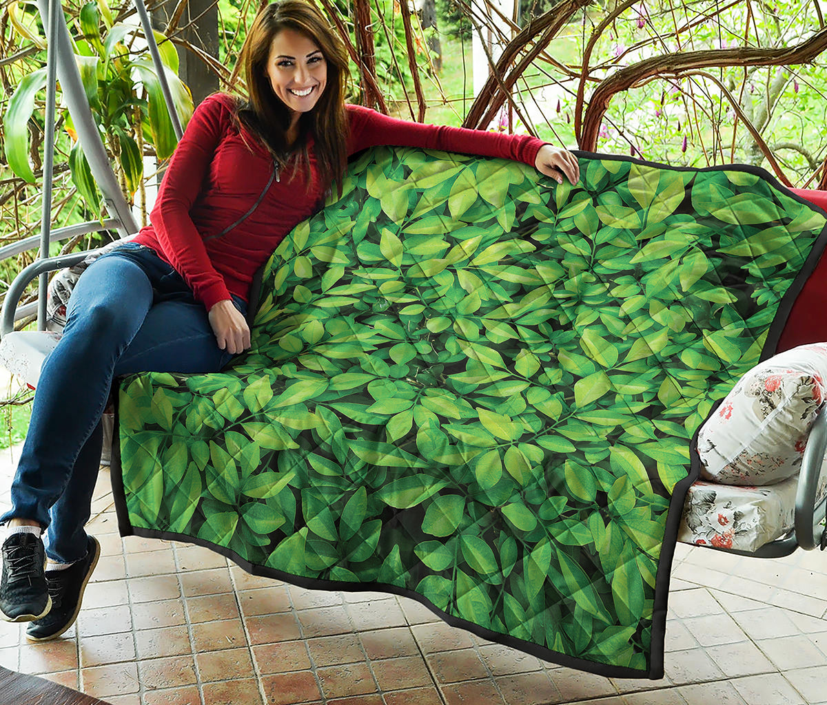 Green Leaf Print Quilt