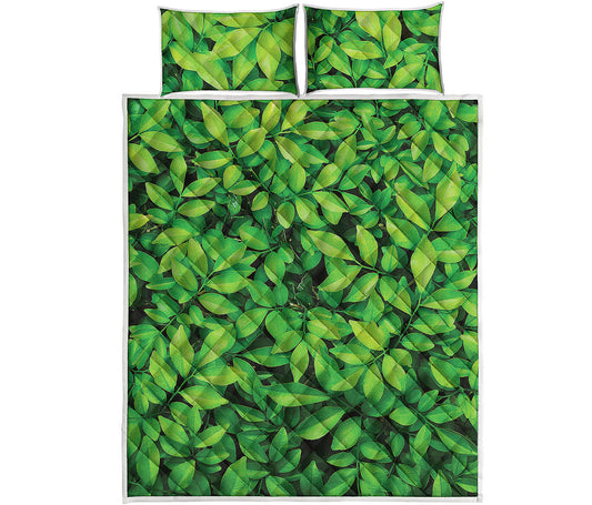 Green Leaf Print Quilt Bed Set