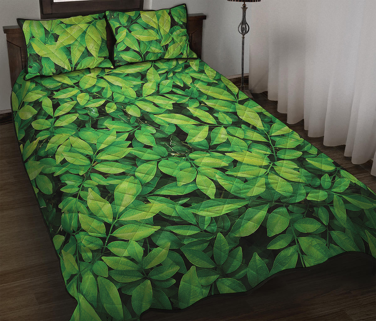 Green Leaf Print Quilt Bed Set