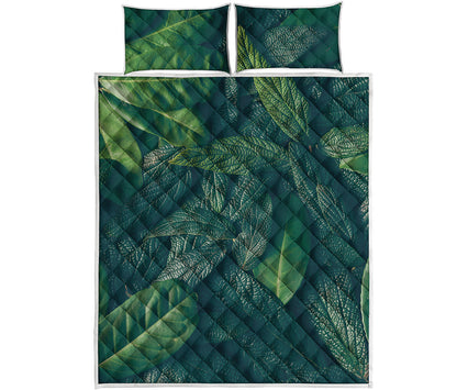 Green Leaves Print Quilt Bed Set