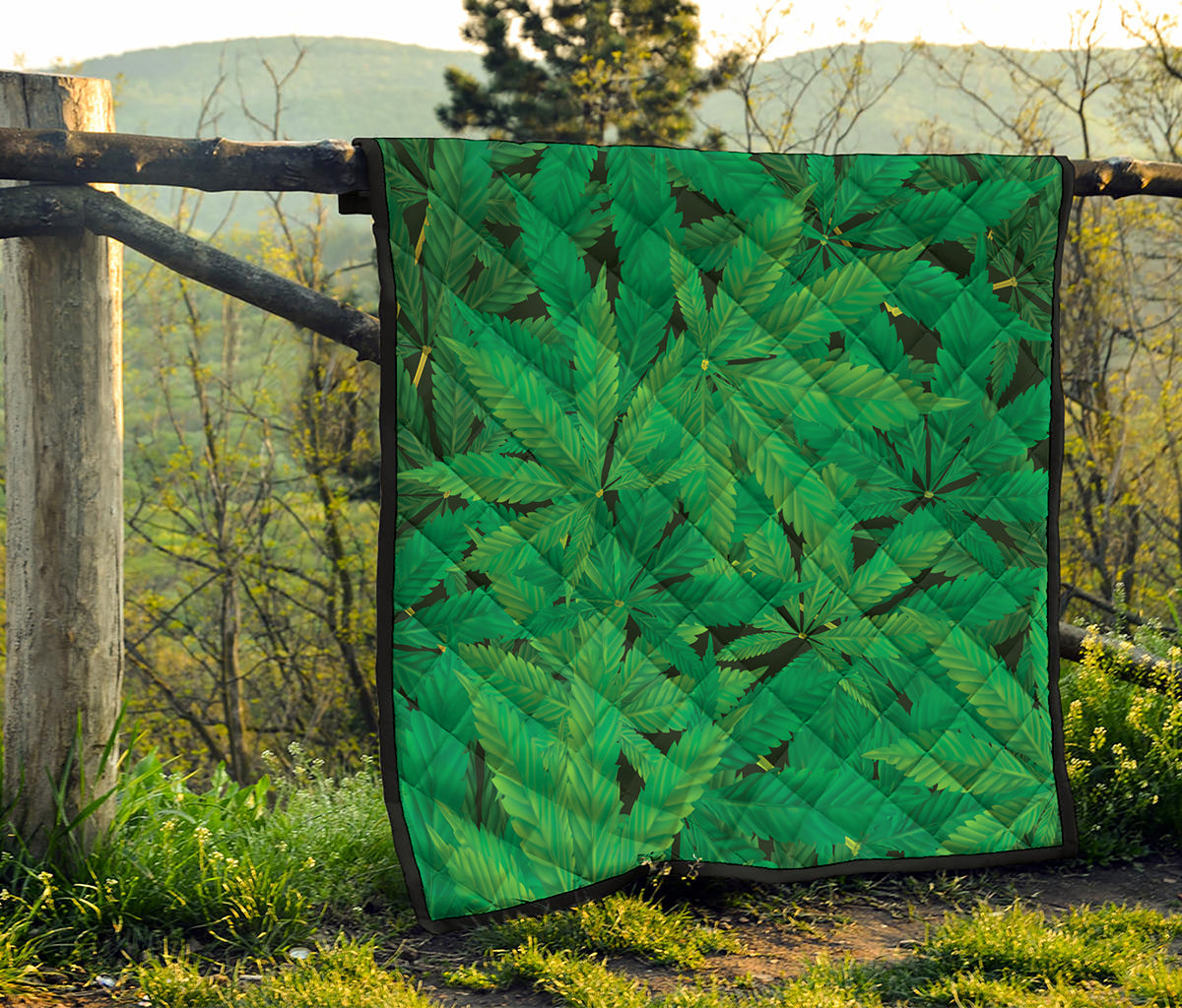 Green Marijuana Leaf Print Quilt