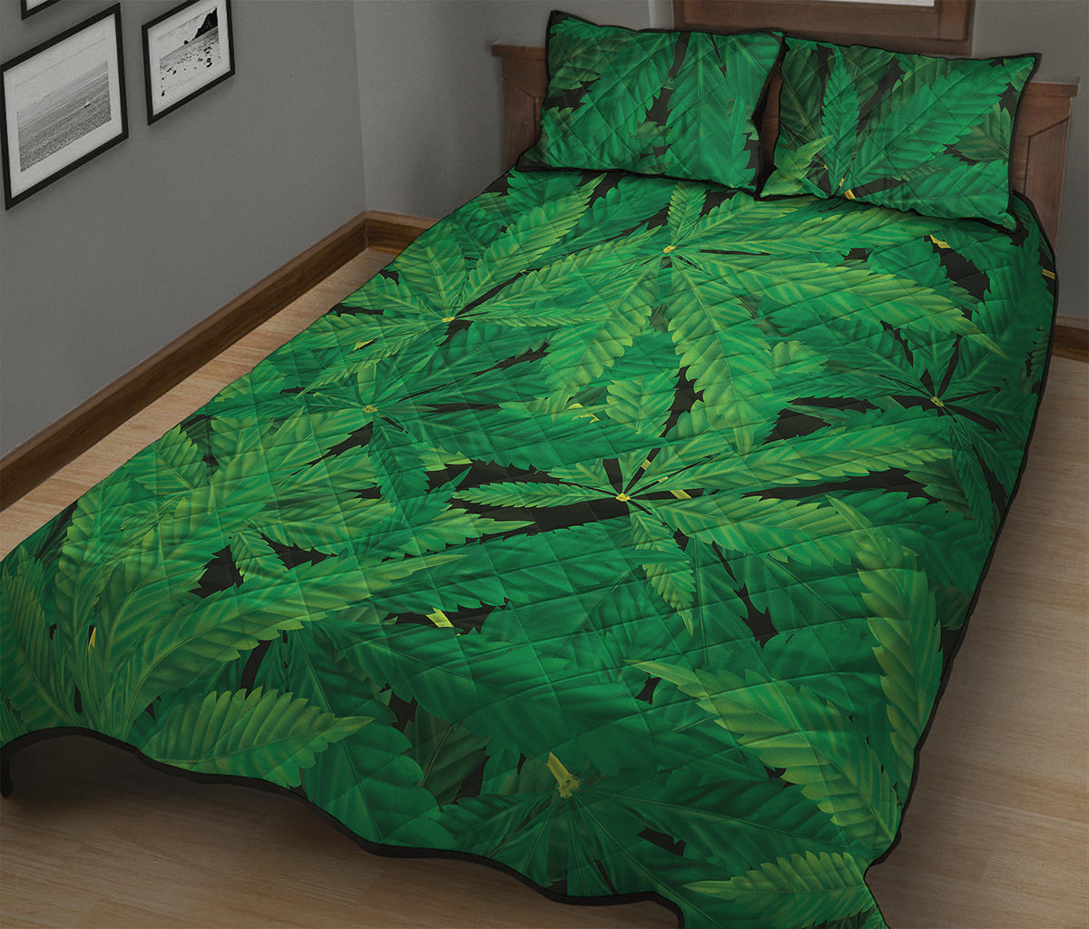 Green Marijuana Leaf Print Quilt Bed Set