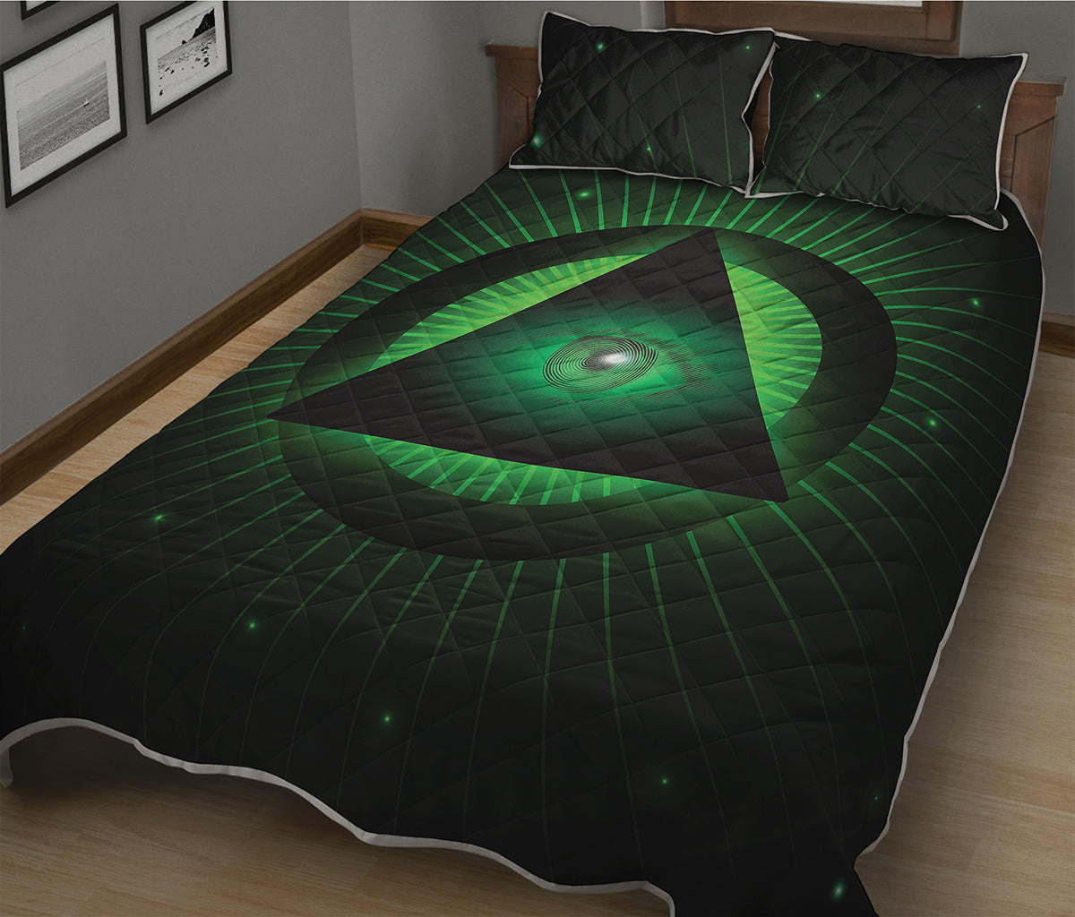 Green Masonic Eye Print Quilt Bed Set