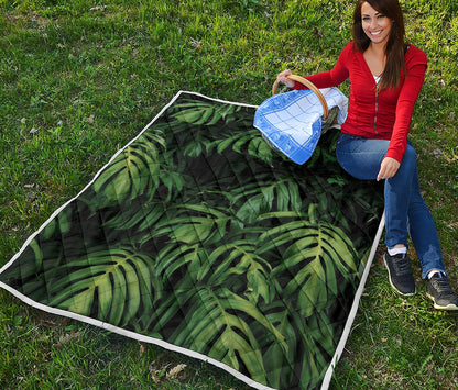 Green Monstera Leaf Print Quilt