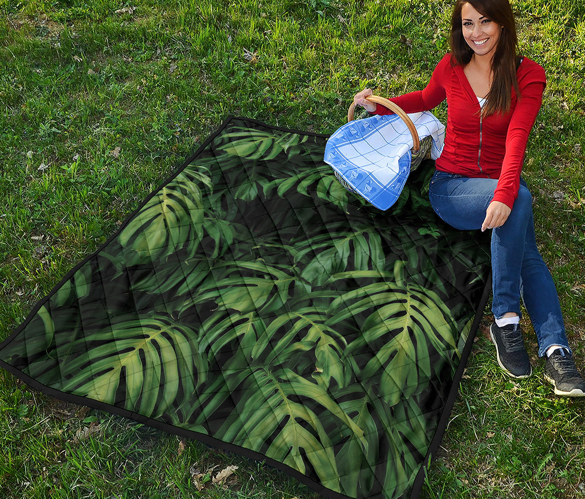 Green Monstera Leaf Print Quilt