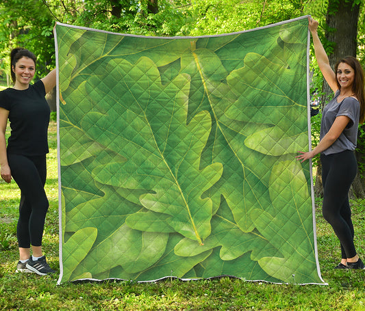 Green Oak Leaf Print Quilt