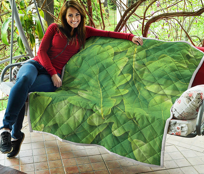 Green Oak Leaf Print Quilt