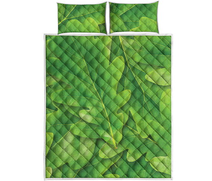 Green Oak Leaf Print Quilt Bed Set