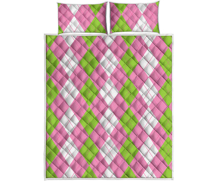 Green Pink And White Argyle Print Quilt Bed Set