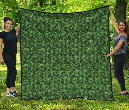 Green Pot Leaf Pattern Print Quilt