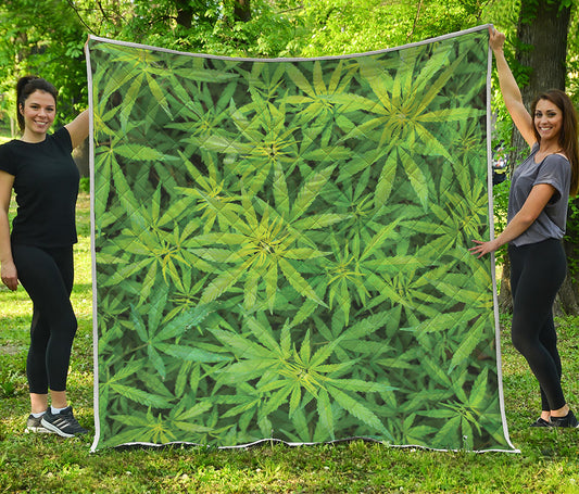 Green Pot Leaf Print Quilt