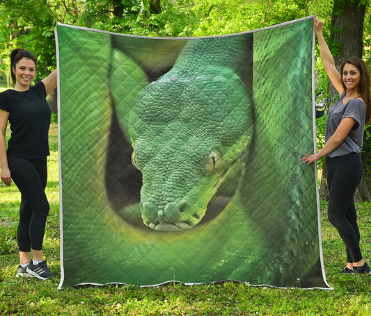 Green Reticulated Python Snake Print Quilt