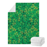 Green Shamrock Leaf Pattern Print Blanket