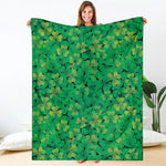 Green Shamrock Leaf Pattern Print Blanket