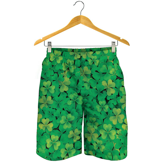 Green Shamrock Leaf Pattern Print Men's Shorts