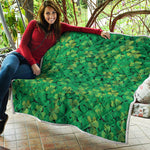 Green Shamrock Leaf Pattern Print Quilt