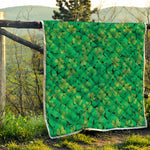 Green Shamrock Leaf Pattern Print Quilt