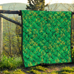 Green Shamrock Leaf Pattern Print Quilt