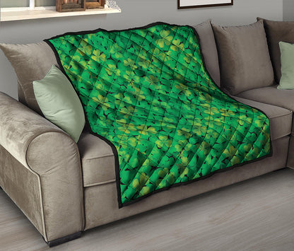 Green Shamrock Leaf Pattern Print Quilt