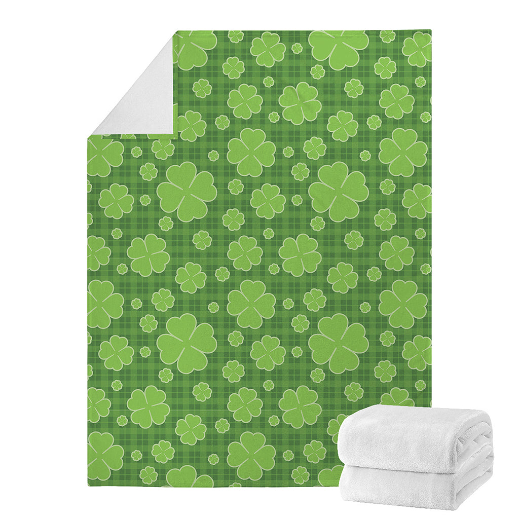 Green Shamrock Plaid Pattern Print Blanket