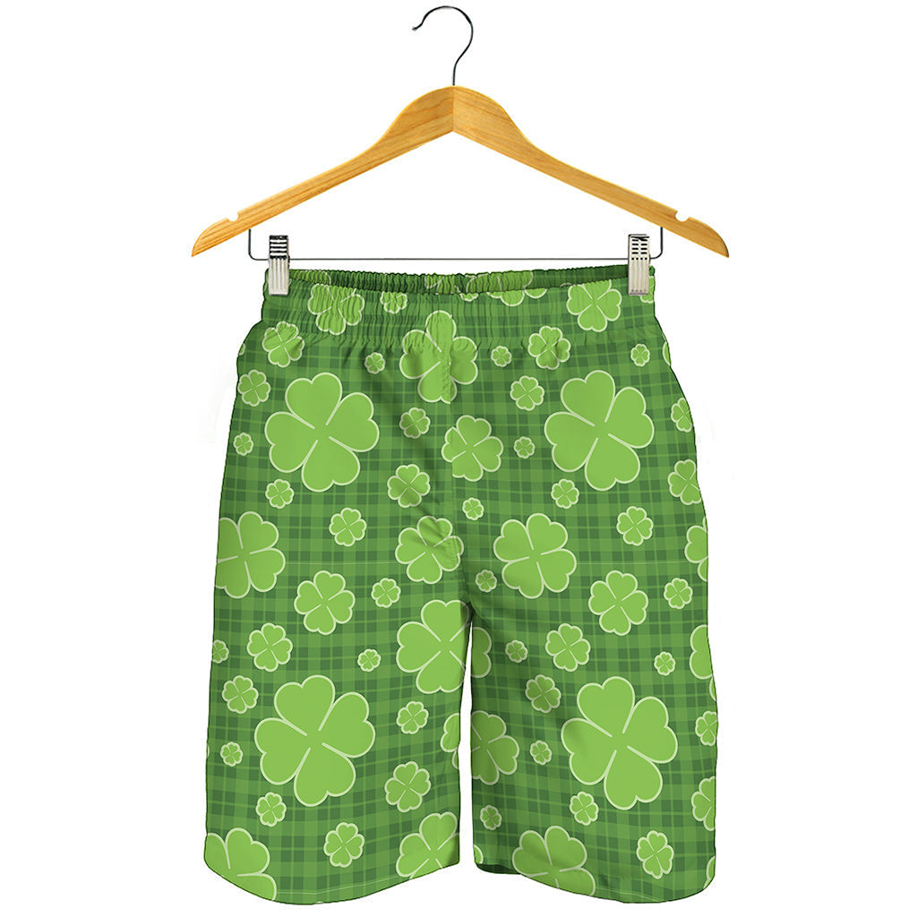 Green Shamrock Plaid Pattern Print Men's Shorts