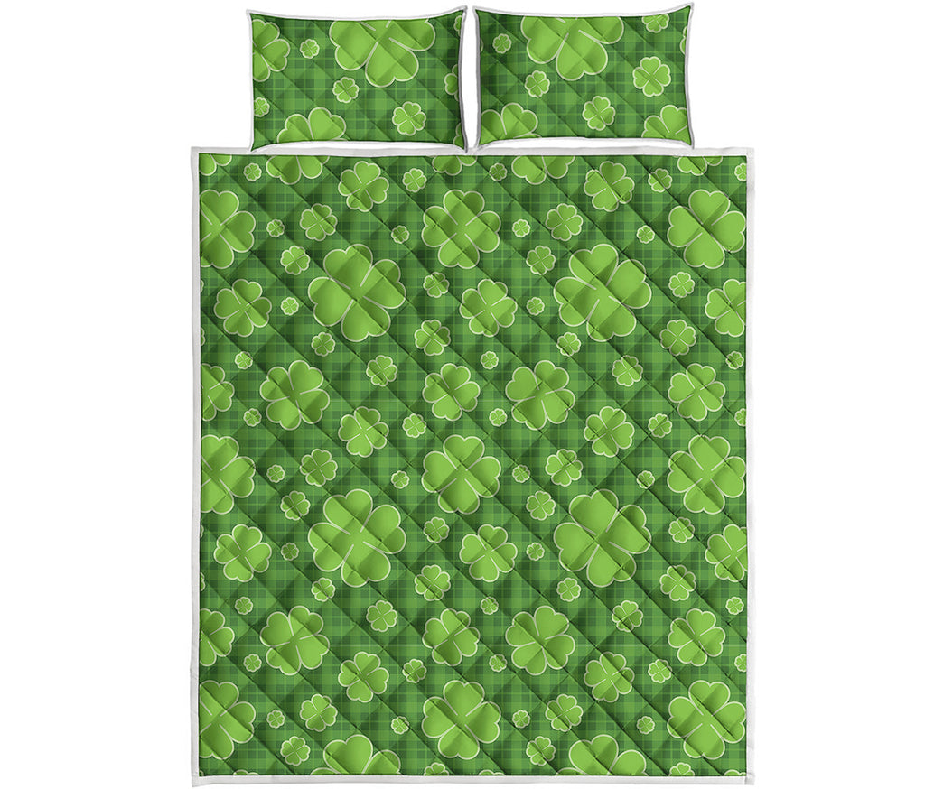 Green Shamrock Plaid Pattern Print Quilt Bed Set