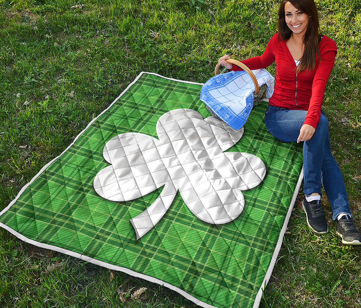 Green Shamrock Tartan Print Quilt
