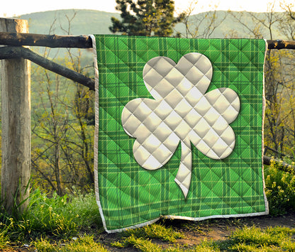 Green Shamrock Tartan Print Quilt
