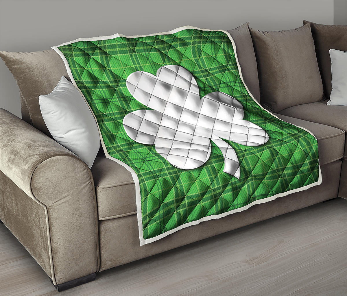 Green Shamrock Tartan Print Quilt