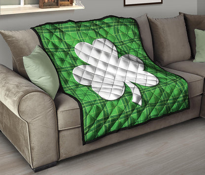 Green Shamrock Tartan Print Quilt