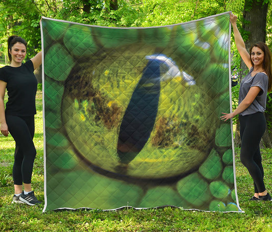 Green Snake Eye Print Quilt