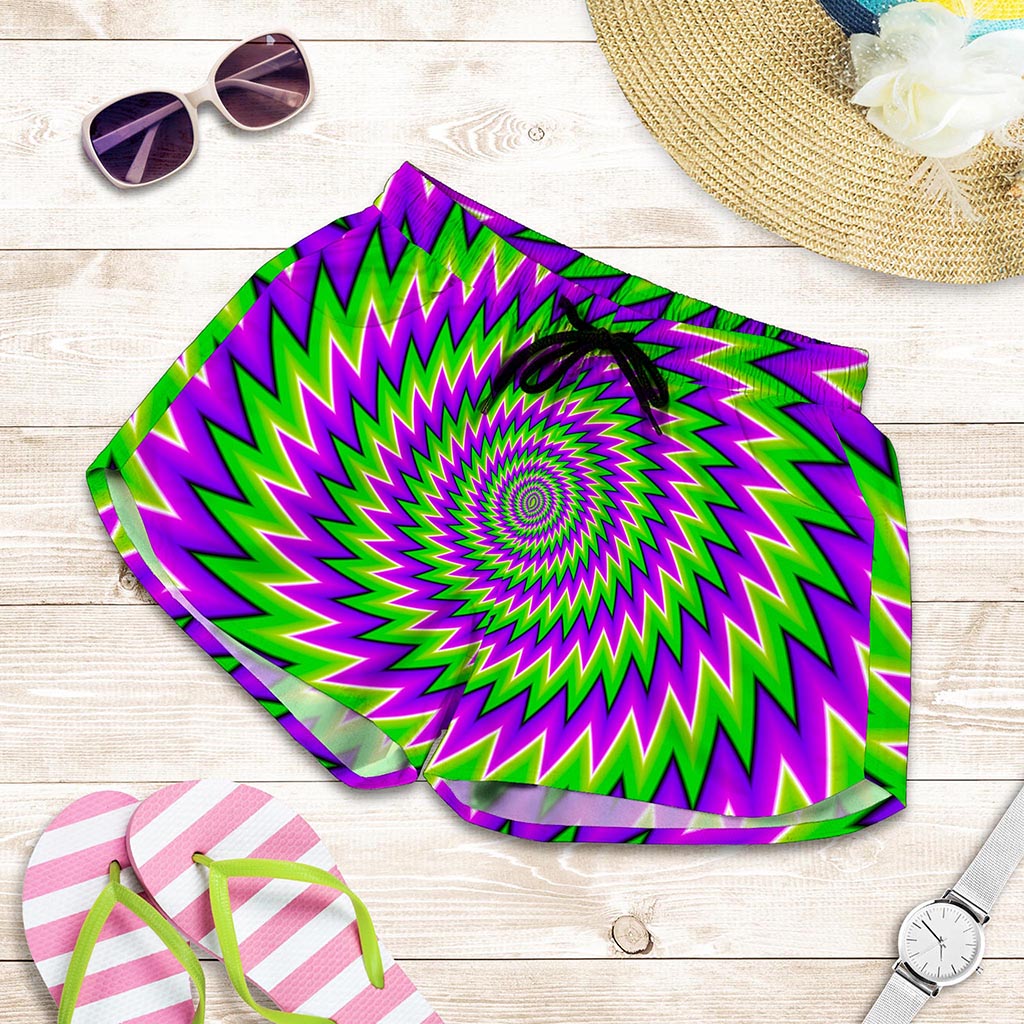 Green Spiral Moving Optical Illusion Women's Shorts