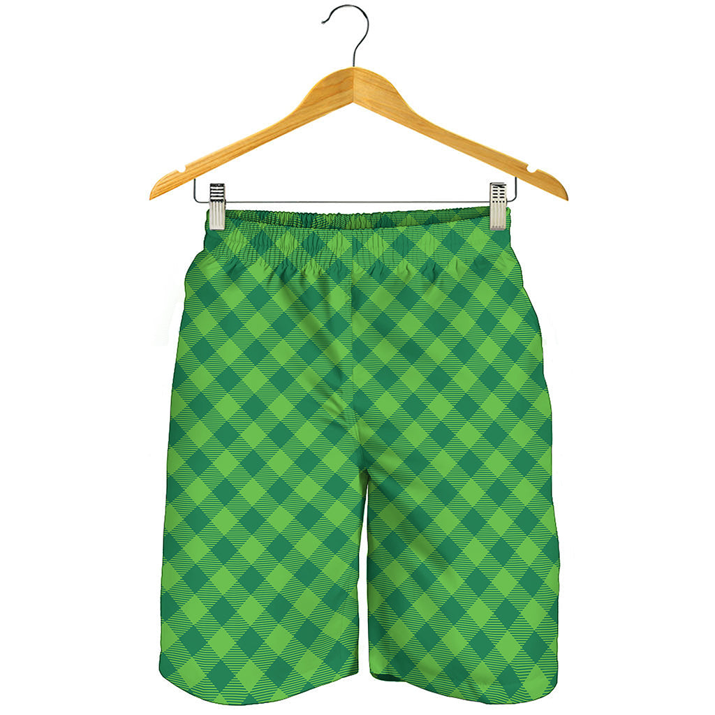 Green St. Patrick's Day Plaid Print Men's Shorts