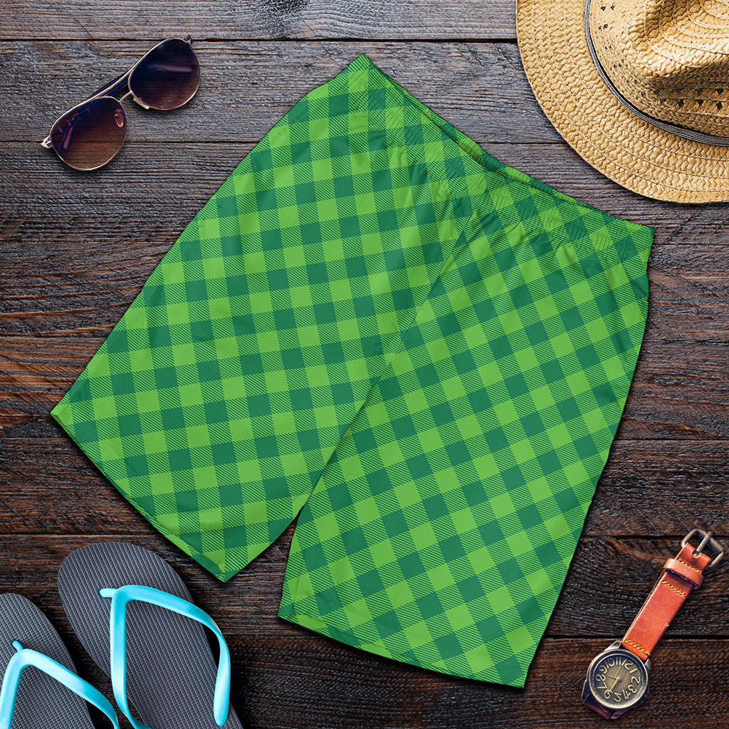Green St. Patrick's Day Plaid Print Men's Shorts
