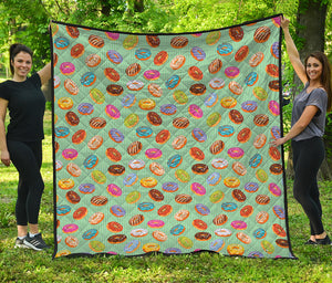 Green Striped Donut Pattern Print Quilt