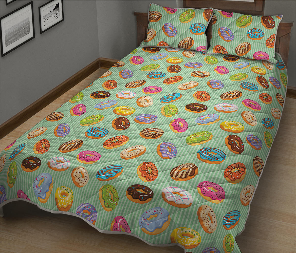 Green Striped Donut Pattern Print Quilt Bed Set