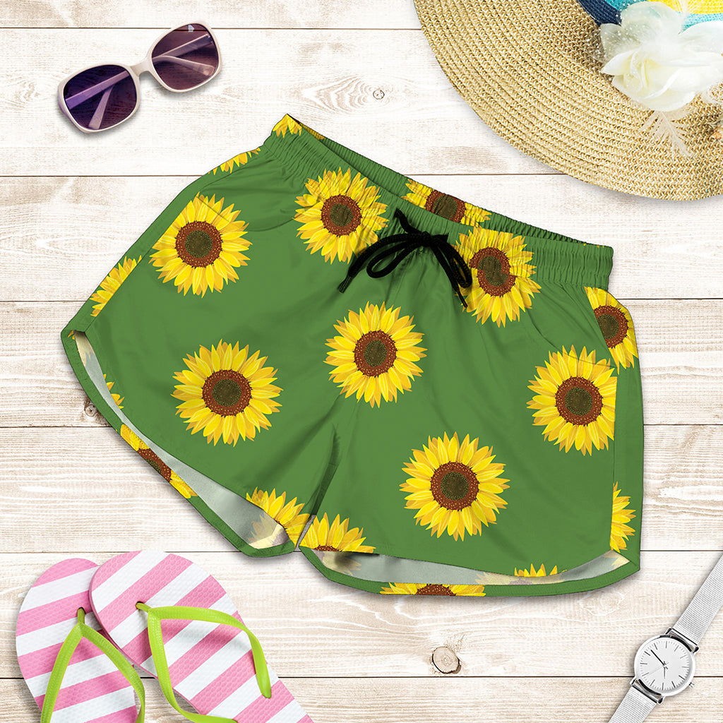 Green Sunflower Pattern Print Women's Shorts