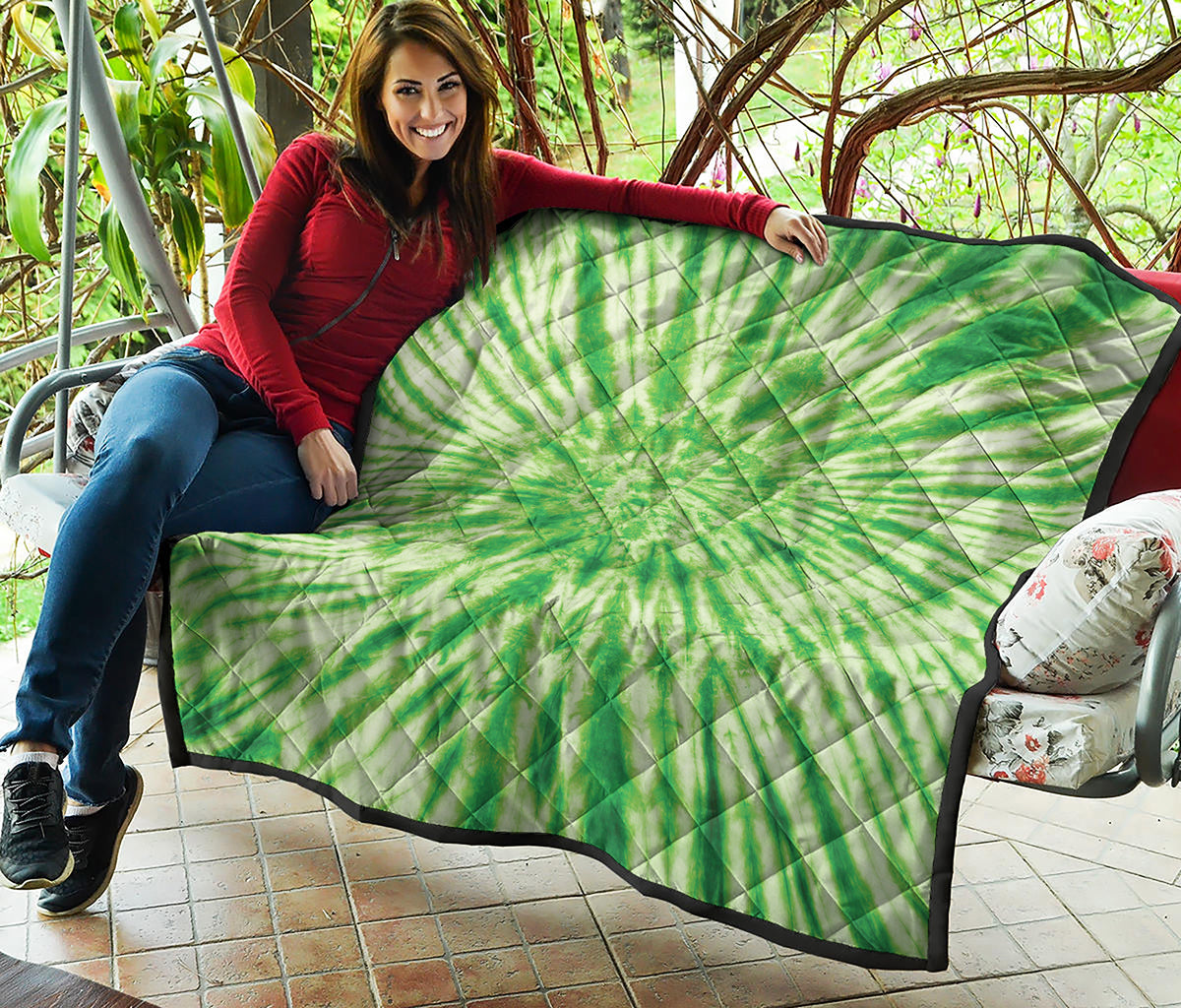 Green Tie Dye Print Quilt