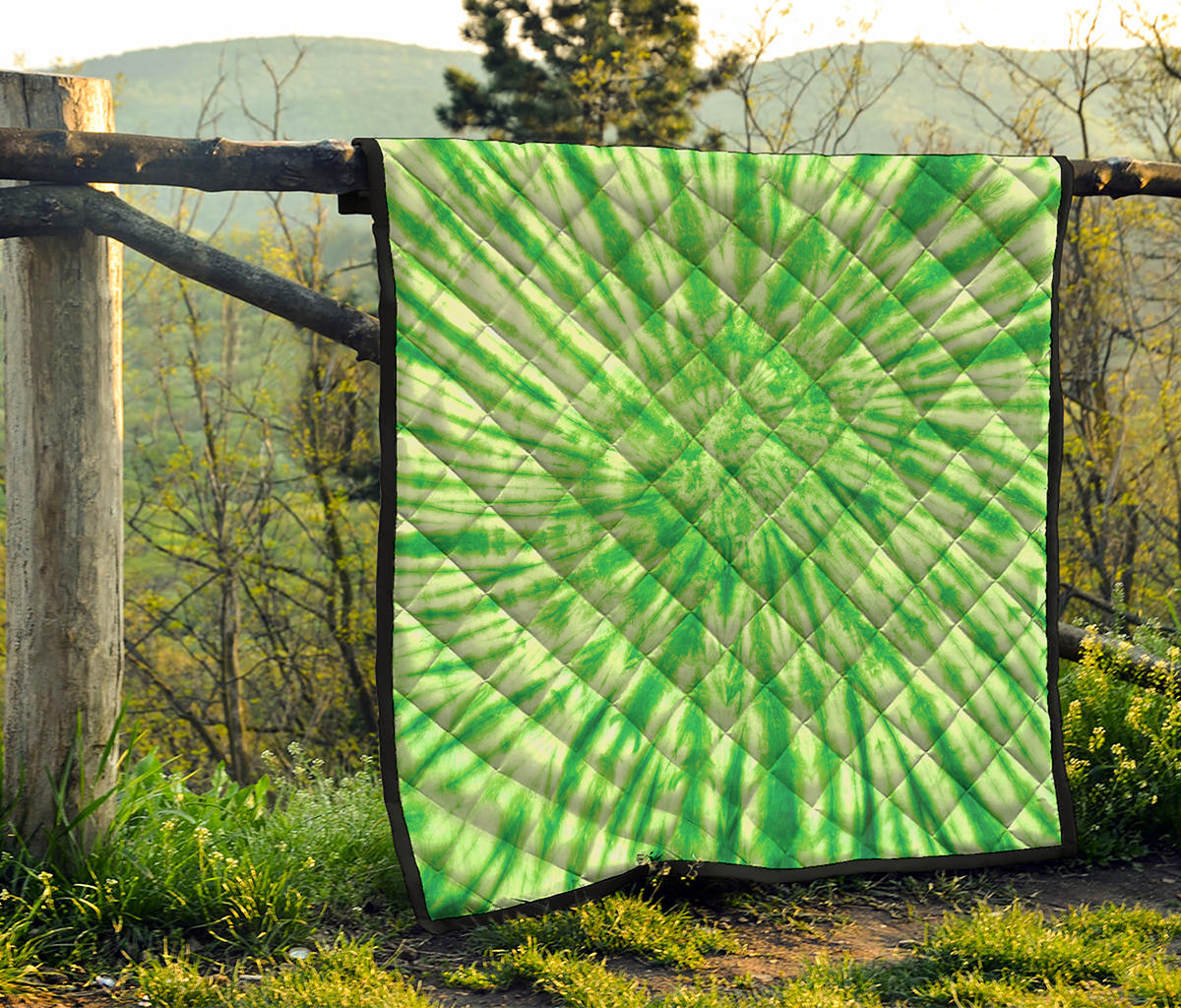 Green Tie Dye Print Quilt