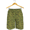 Green Tiger Stripe Camo Pattern Print Men's Shorts