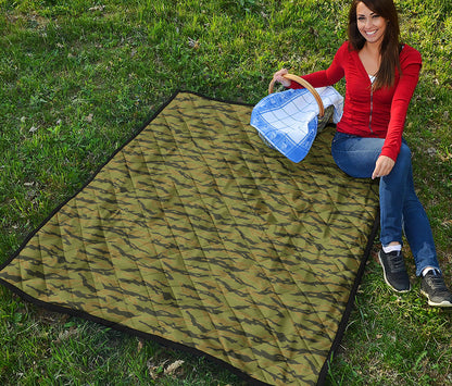 Green Tiger Stripe Camo Pattern Print Quilt