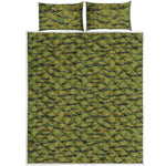 Green Tiger Stripe Camo Pattern Print Quilt Bed Set