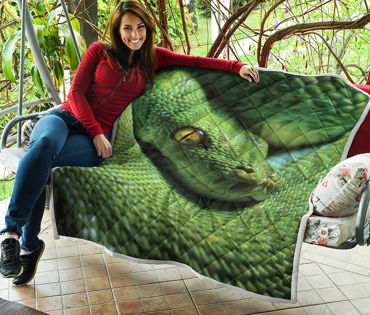 Green Tree Python Snake Print Quilt