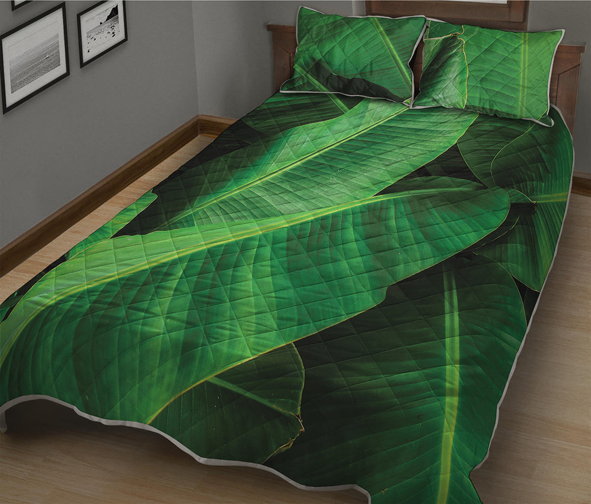 Green Tropical Banana Palm Leaf Print Quilt Bed Set