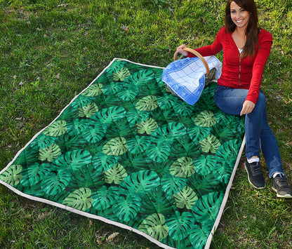 Green Tropical Monstera Pattern Print Quilt